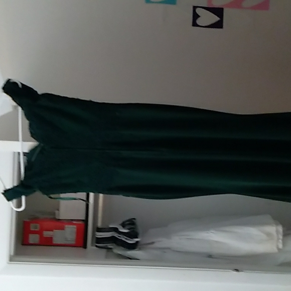 Dress - Picture 2 of 3